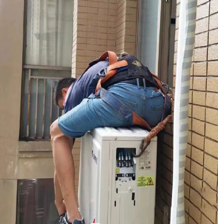 滕州空调移机